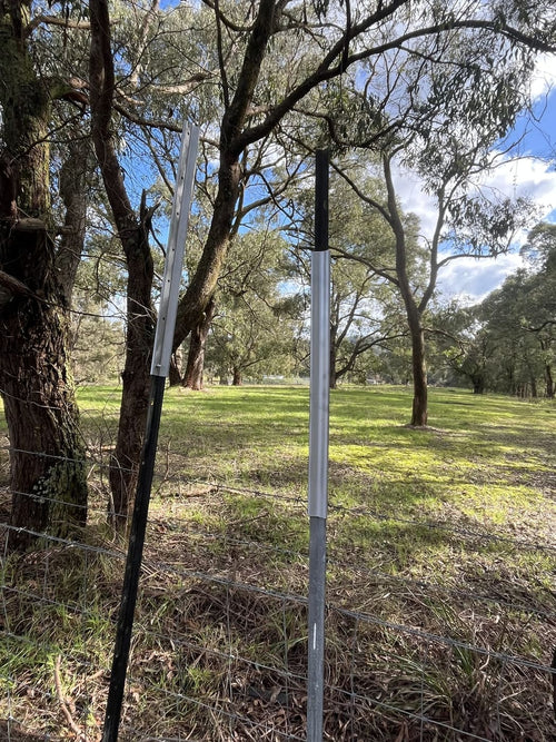 StakeTek fence extension raising a star picket fence line in a paddock